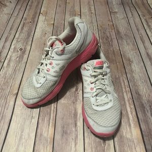 Nike Lunar Forever Dynami Support Size 10 Tennis Shoes